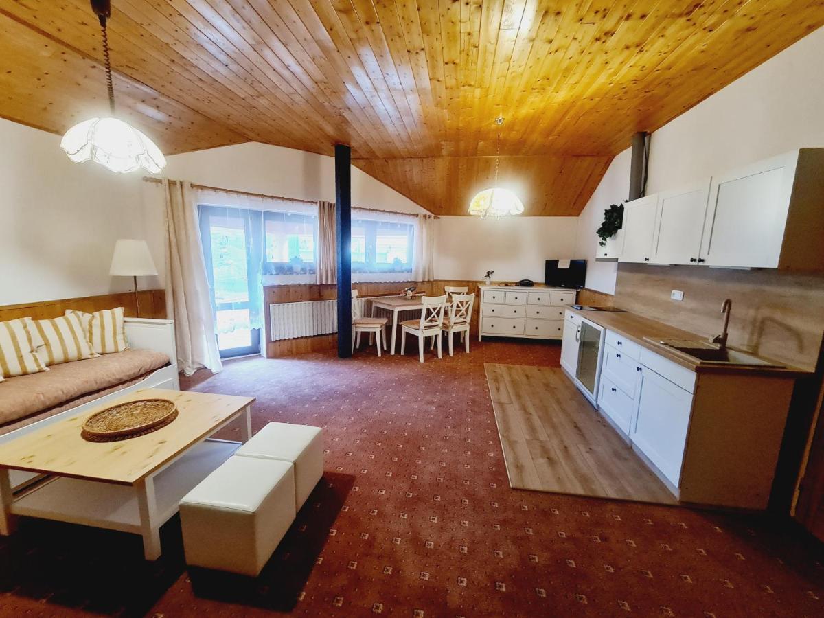 Garni Hotel Asas*** Мост Екстер'єр фото