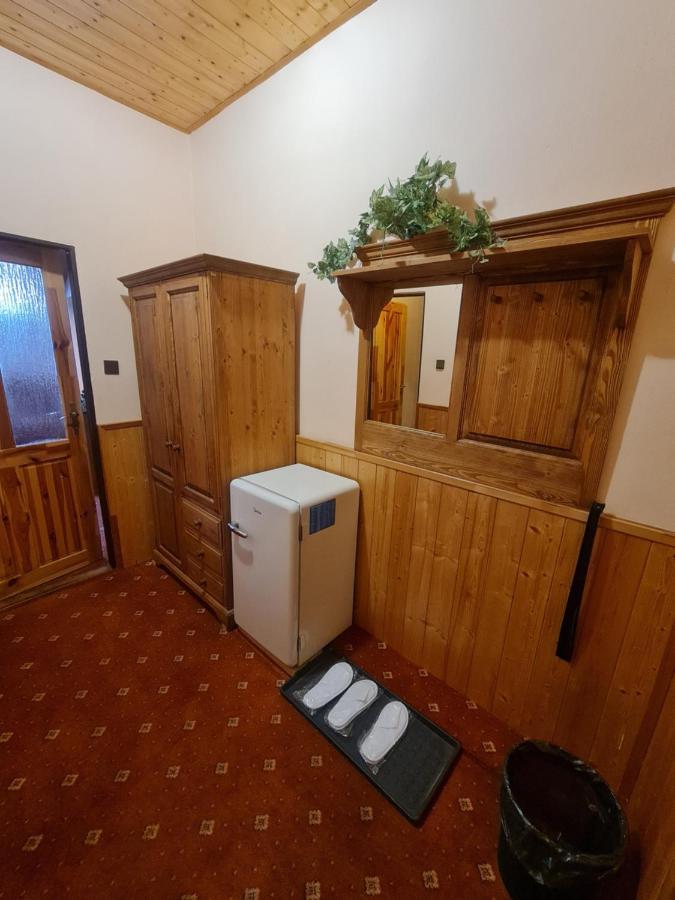 Garni Hotel Asas*** Мост Екстер'єр фото