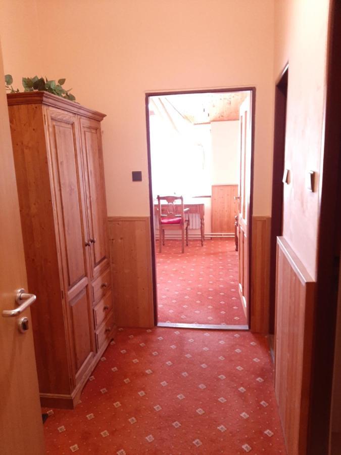 Garni Hotel Asas*** Мост Екстер'єр фото